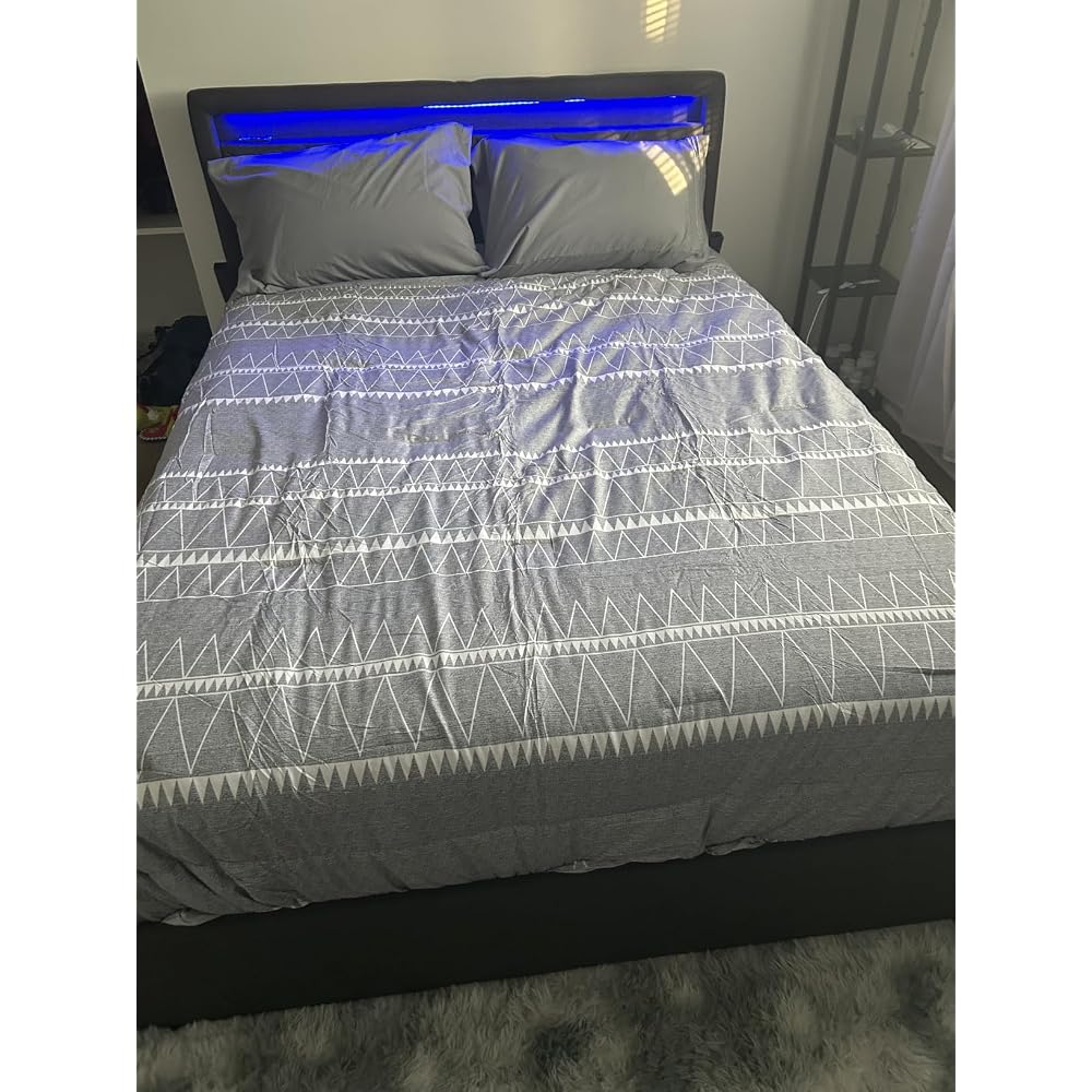 VASAGLE Full Bed Frame, 4 Storage Drawers on Wheels, Charging Station